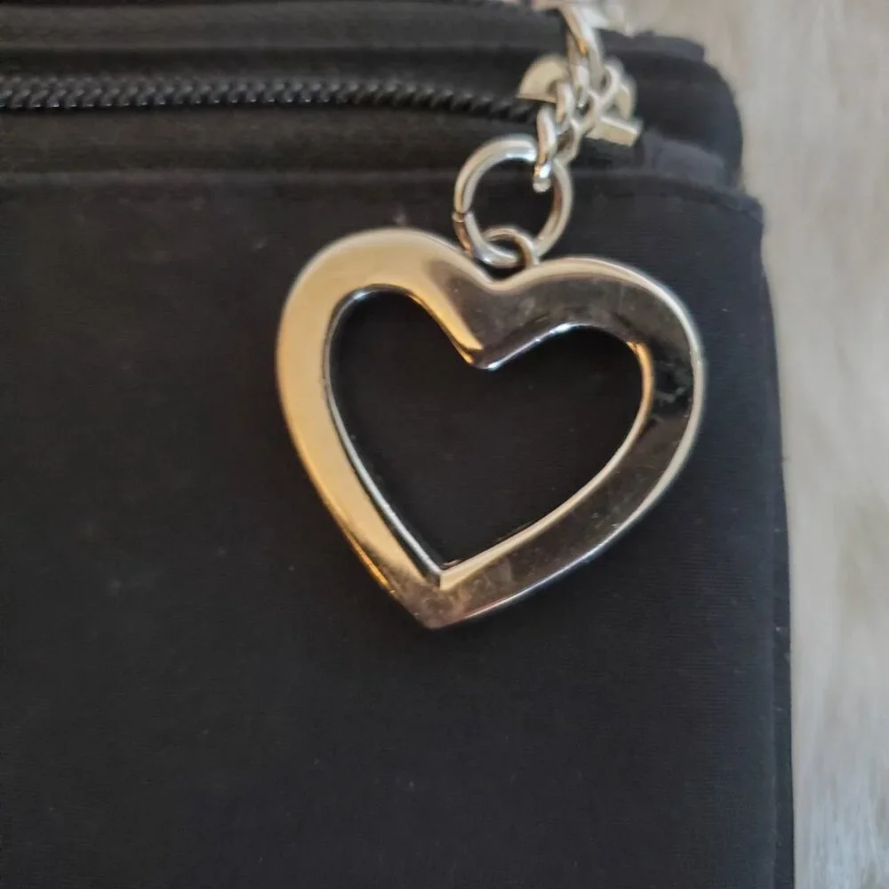 Silver Heart Black Wristlet Wallet